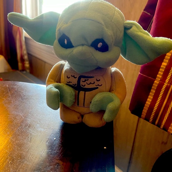 EUC No Tag Star Wars Lego Mandelorian Plush - Picture 1 of 5